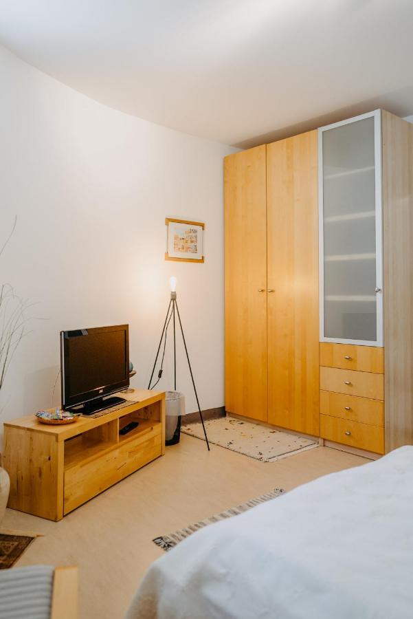 Haus Luna - Privatzimmer Im Sonnigen Suedburgenland Hackerberg Exteriér fotografie